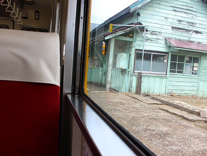 富山地方鉄道の車窓